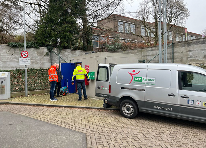 L'AED rend le rond-point d'Arnhem encore plus sûr